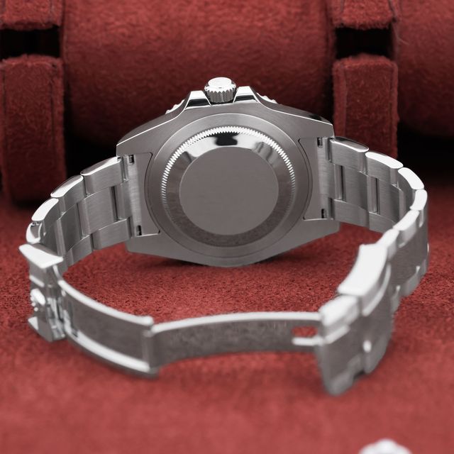 Rolex GMT Master II 116710 LN Image 4